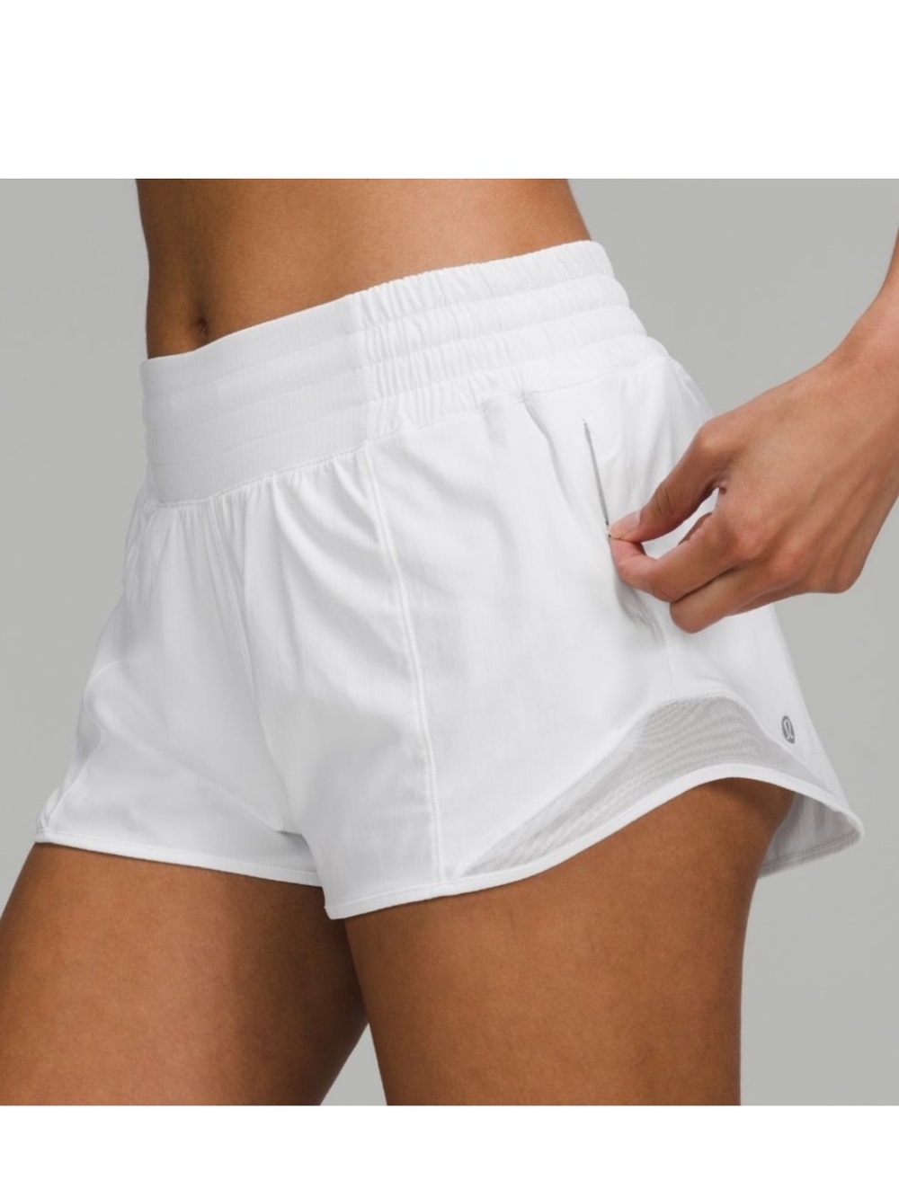 Lululemon Hottie Hot Short  Lined HR Sz 10 Women’s White Athletic